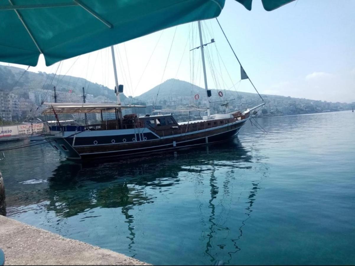City Center Apartment Saranda Zewnętrze zdjęcie