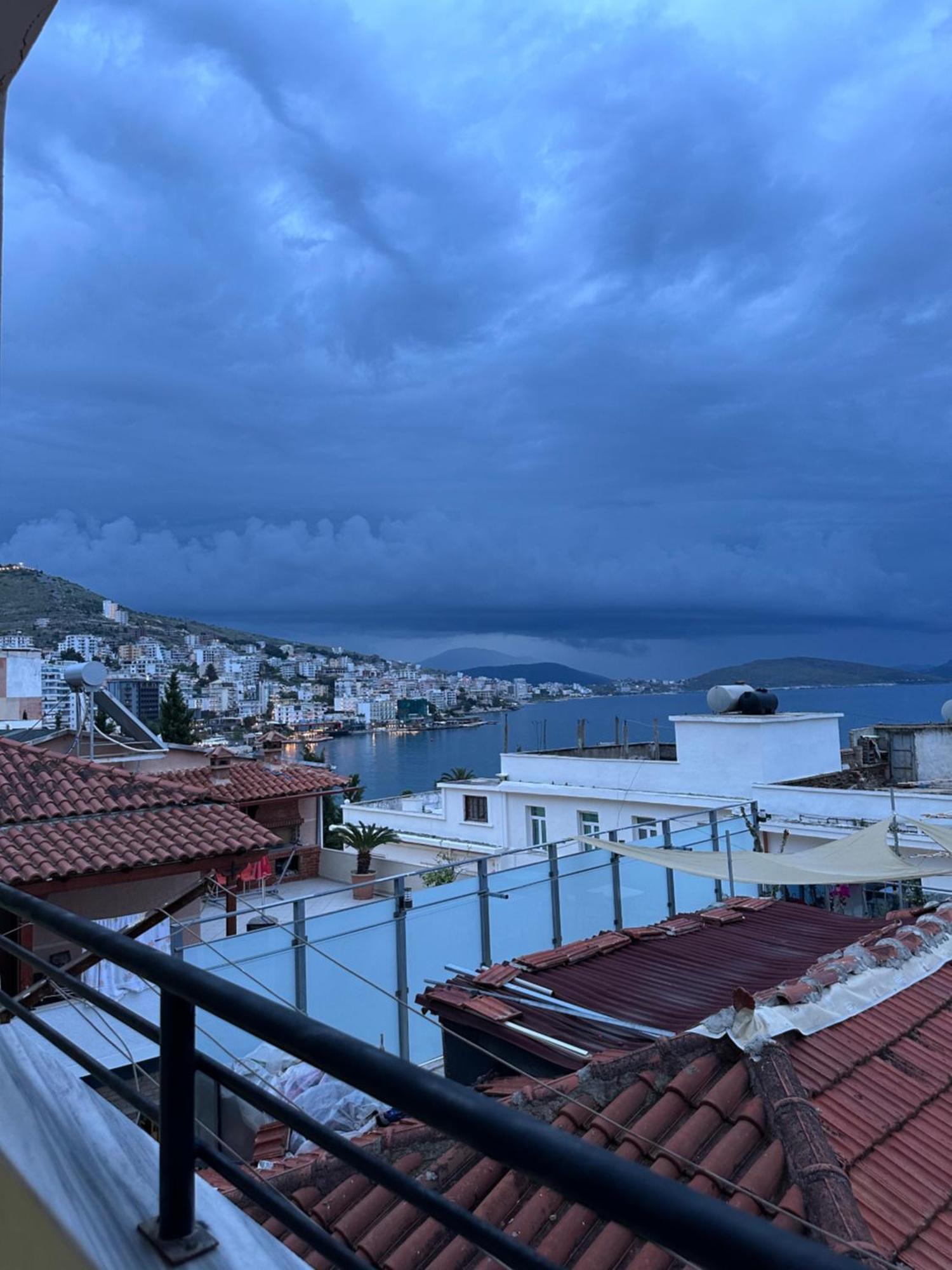 City Center Apartment Saranda Zewnętrze zdjęcie